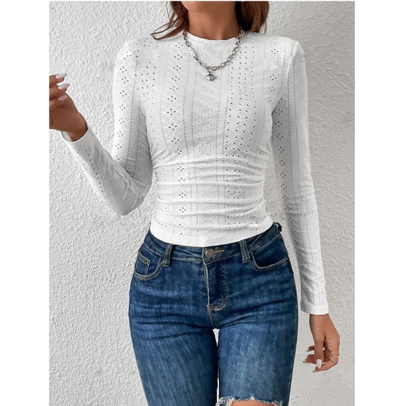 White Eyelet Ruched Long Sleeve Tee Shirt Top - Picture 4 of 8